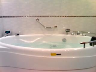 jacuzzi bath